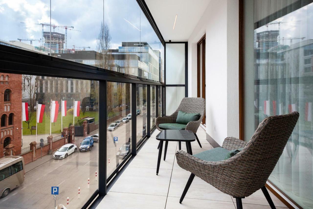 Butas Przyokopowa By Renters *