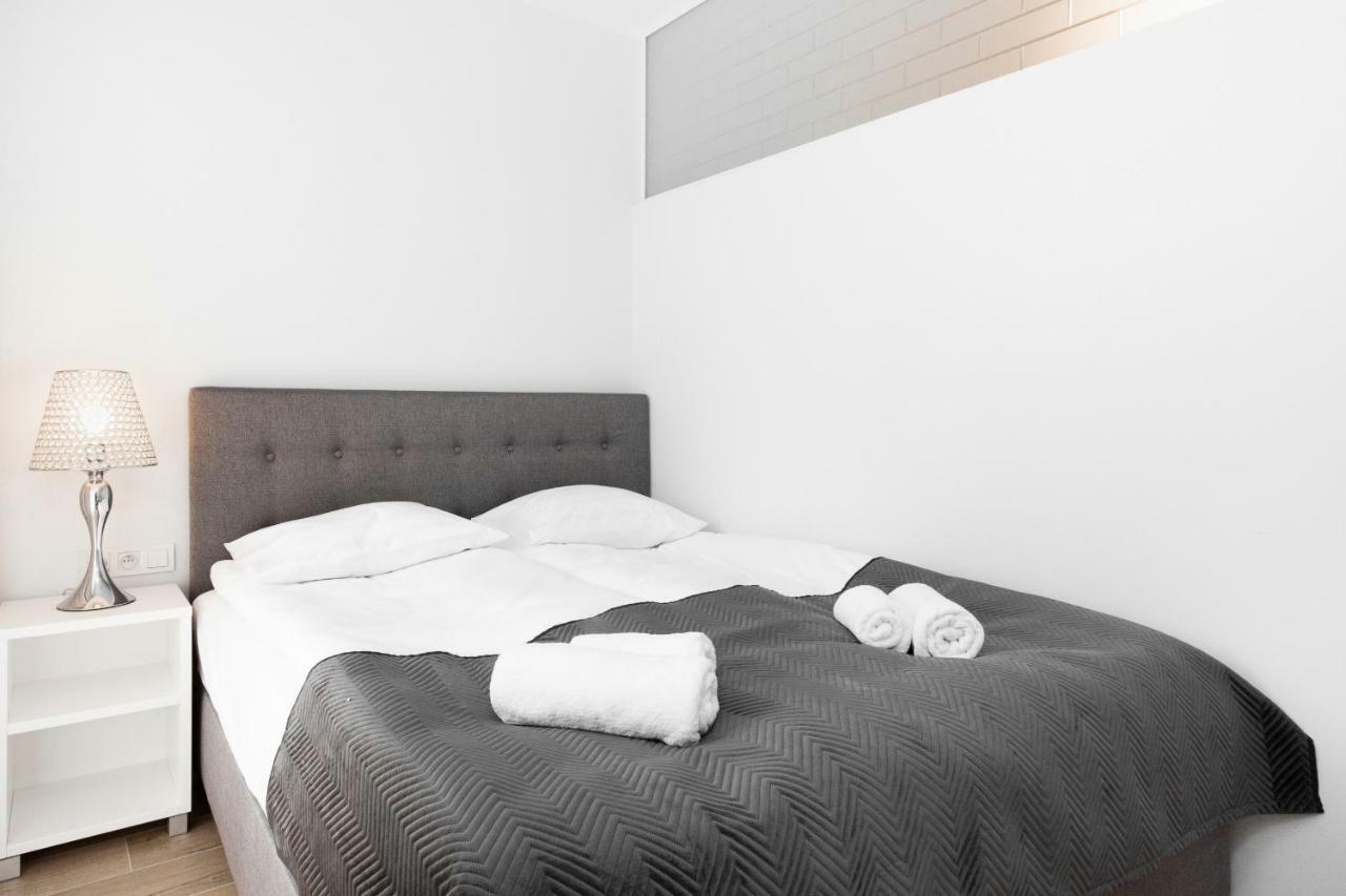 Przyokopowa By Renters * Warszawa